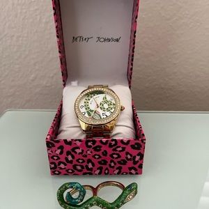 Betsy Johnson Accessories